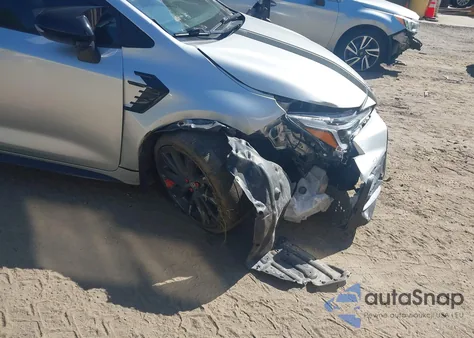 2024 Toyota Corolla Xse z USA, uszkodzony, nr VIN 5YFT4MCE1RP172606